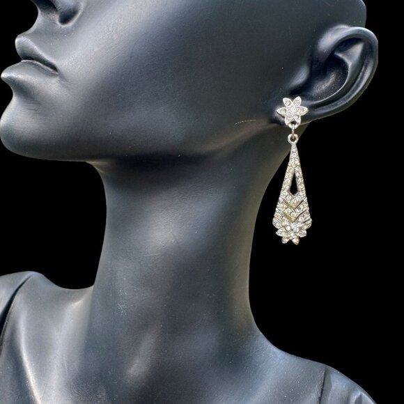 Kenneth Jay Lane KJL Crystal Rhinestone Dangle Earrings Runway Style Vintage - Picture 6 of 8